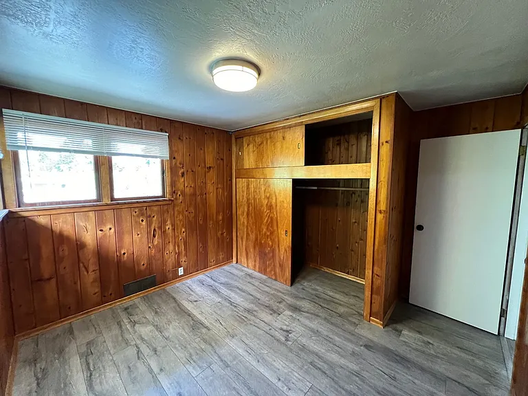 Bremerton Duplex — Photo 16