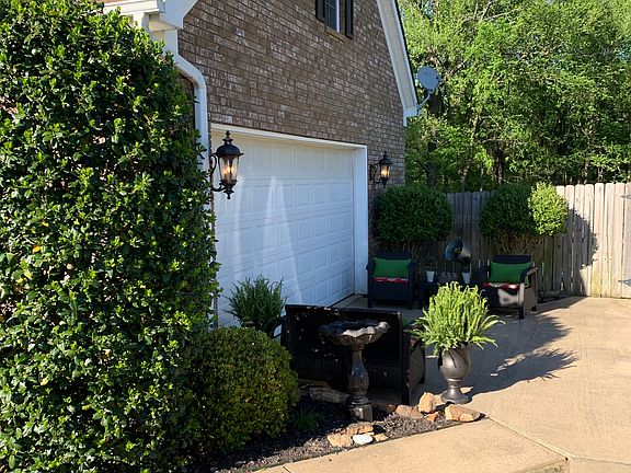 3rd image of 4232 Southern Manor Dr N
