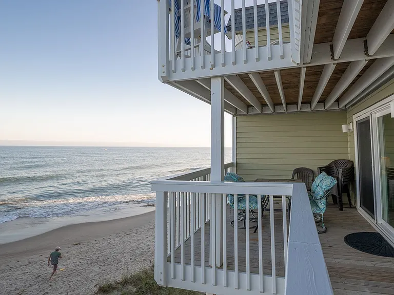 2105 Surfrider Ct — Photo 15