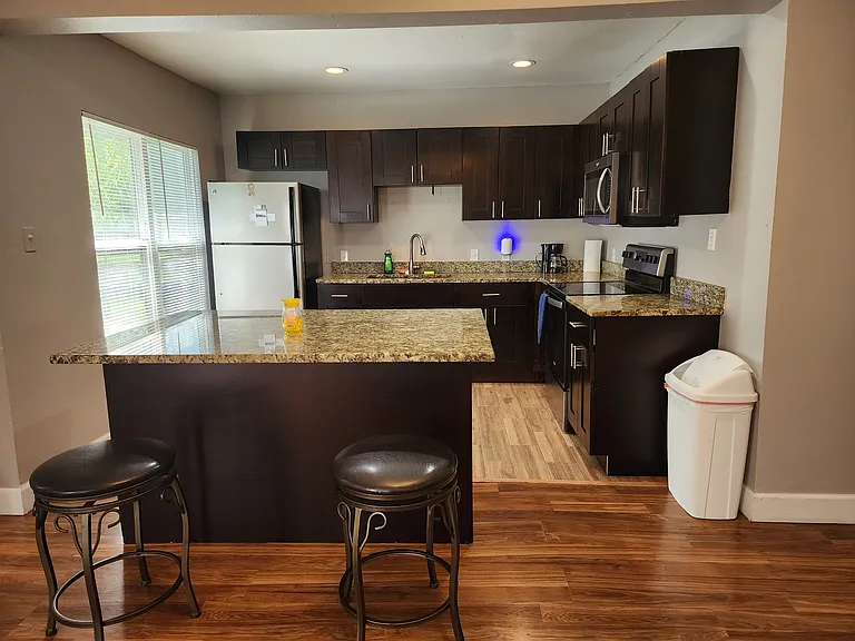 8212 N Dakota Ave — Photo 12