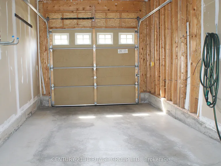 1134 Barclay Cir — Photo 25