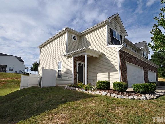 2nd image of 632 Woodson Dr