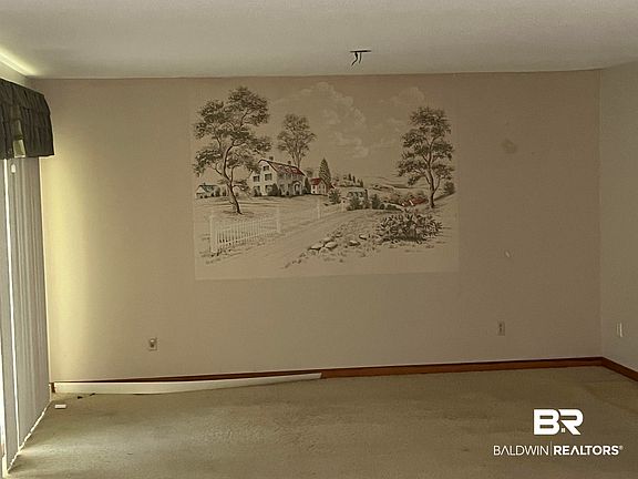 3rd image of 103 Spanish Main