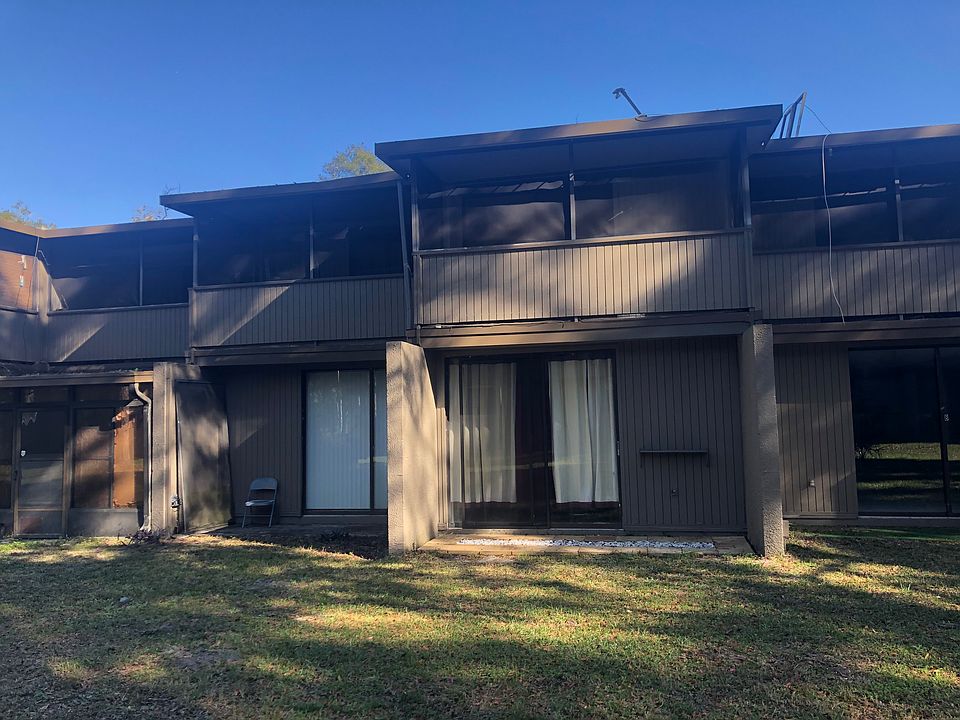 1st image of 717 SW 75th St APT 108