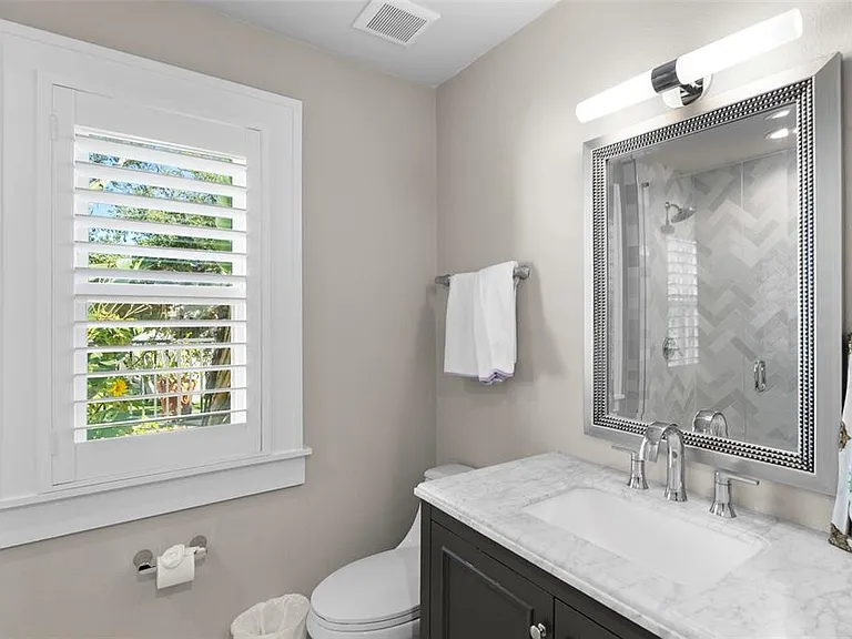 2943 W Bayshore Ct — Photo 41