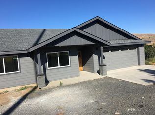 501 Gray Eagle Rd, Maupin, OR 97037