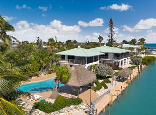 220 W Seaview Cir, Duck Key, FL 33050