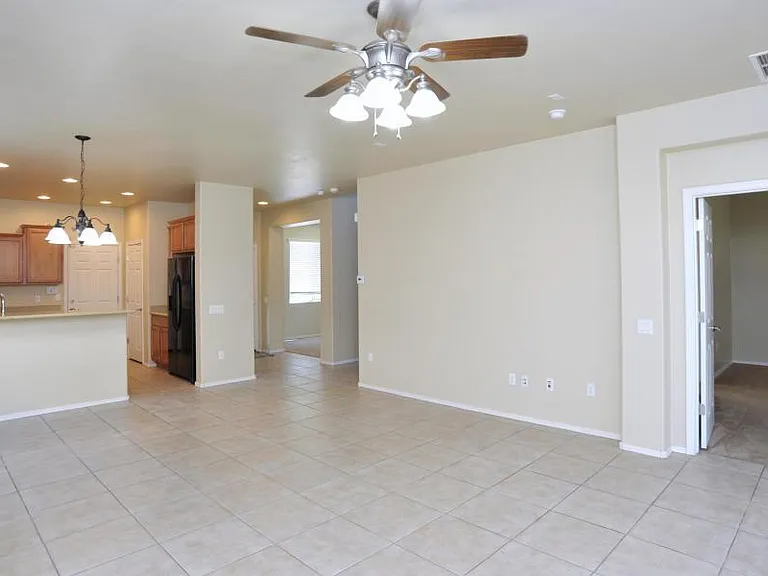 10577 E Water Poppy Rd — Photo 8