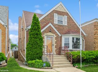 2925 N Nagle Ave, Chicago, IL 60634