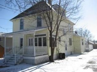 10715 W Beach Rd, Beach Park, IL 60087