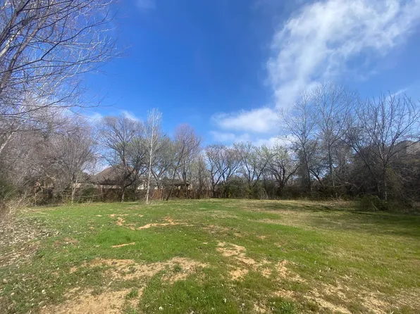 16 Marvin Dr, Keller, TX 76262