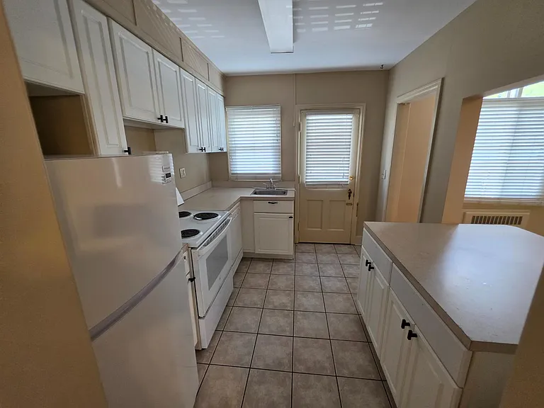 109 Virginia St — Photo 15