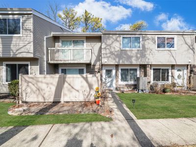 225 Springmeadow Drive #I, Holbrook, NY, 11741