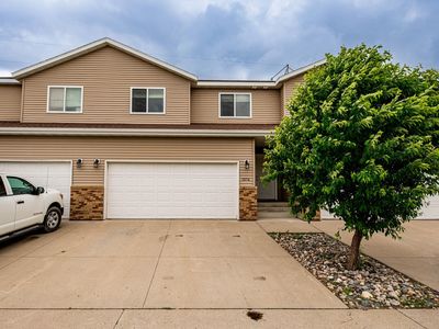 4276 Estate Dr S, Fargo, ND, 58104