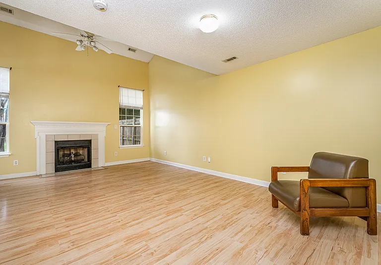 9026 Tibble Creek Way — Photo 5