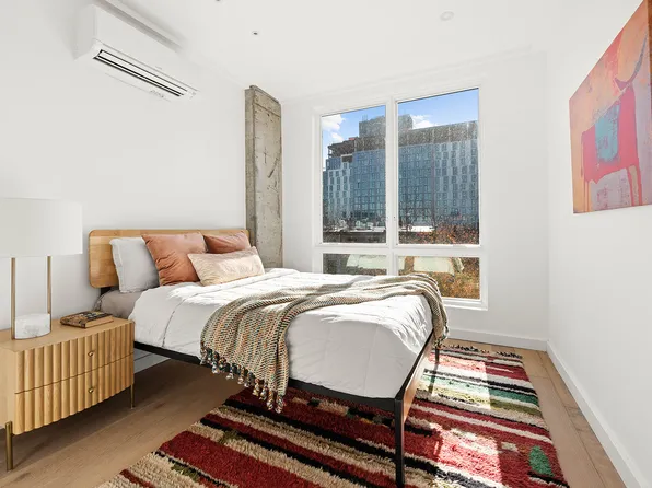 1118 Fulton Street image 4 of 10