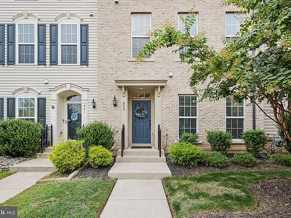 2nd image of 805 Basswood Dr