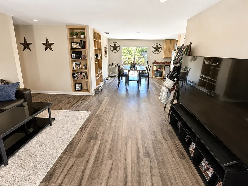 3 bed, 2.0 bath, 1229 sqft, $2,000 — Photo 3