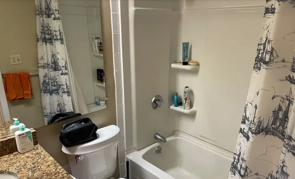 3 bed, 9999 sqft, $4,900 — Photo 2