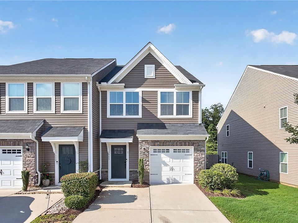 1st image of 115 Roundtree Dr