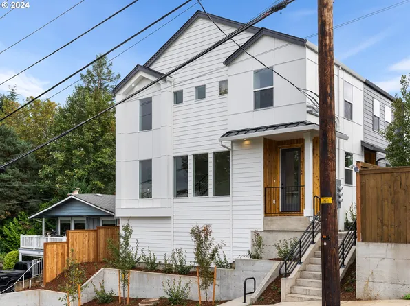 754 NE 91st Ave #3, Portland, OR 97220