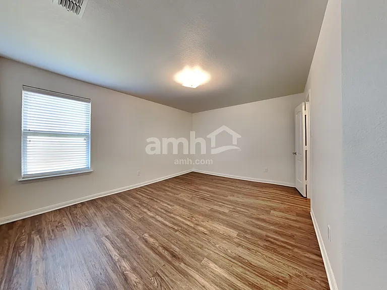 9210 Bald Cypress St — Photo 15
