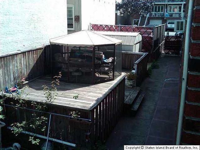 2nd image of 190 Bay 46 St