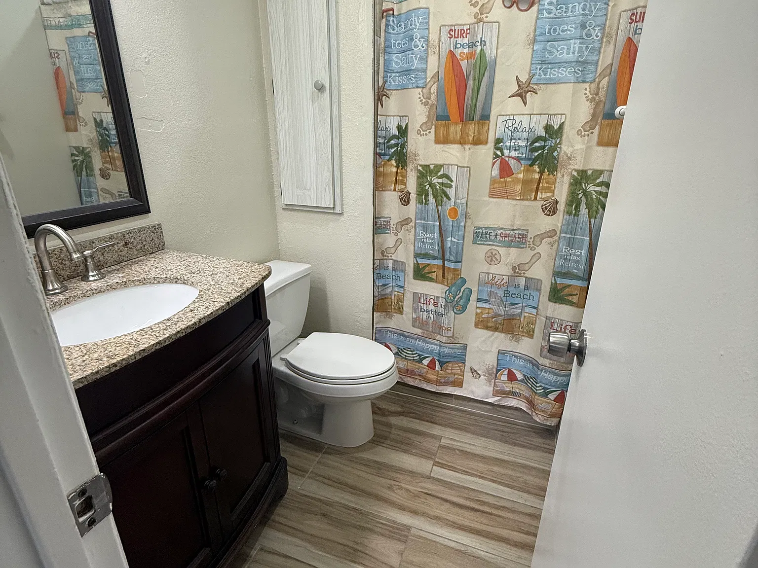 2 bed, 1032 sqft, $1,900 — Photo 2