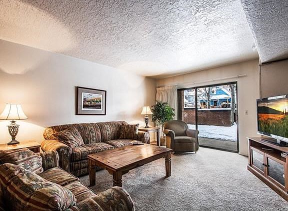 5th image of 950 Park Ave #117