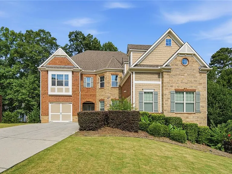 10504 New Cove Rd — Photo 1