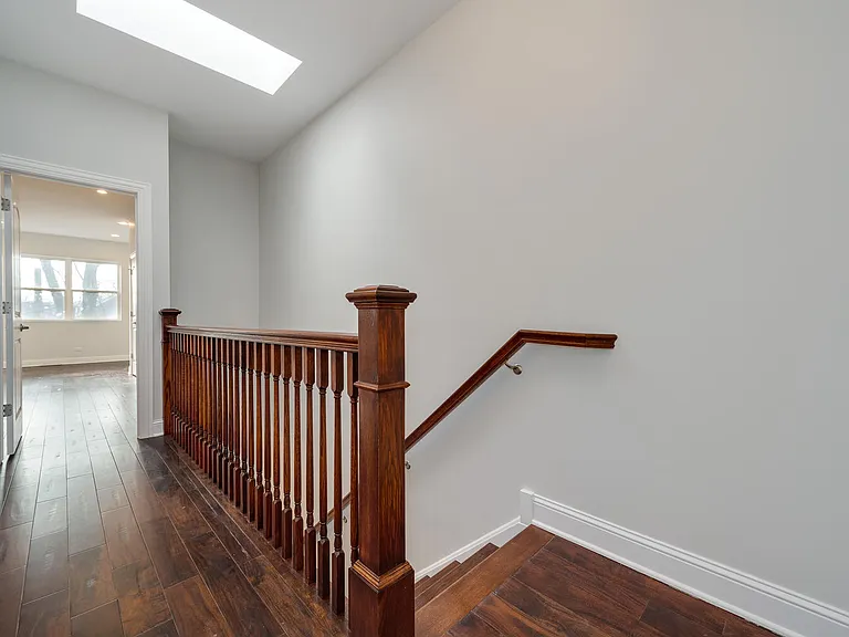 1919 N Drake Ave #B — Photo 12