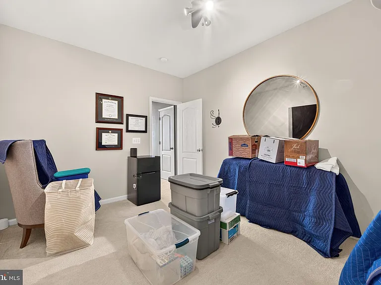 43580 Popes Creek Sq — Photo 49