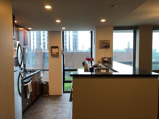 1st image of 1660 N La Salle St #511