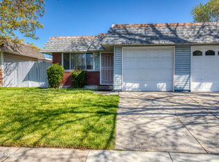 1692 Gault Way, Sparks, NV 89431