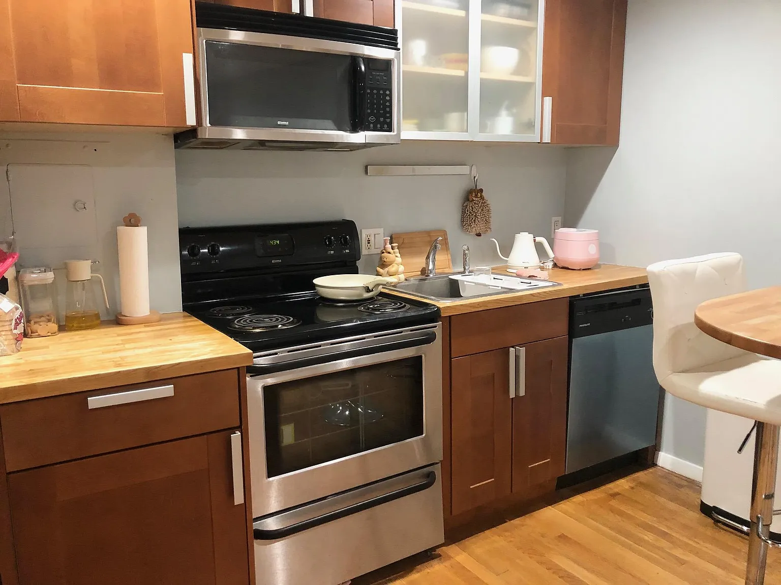 45-71 Gardner St. Apartments — Photo 2