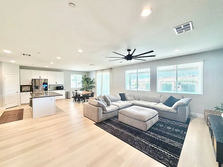 34257 Swordfern Pl — Photo 10