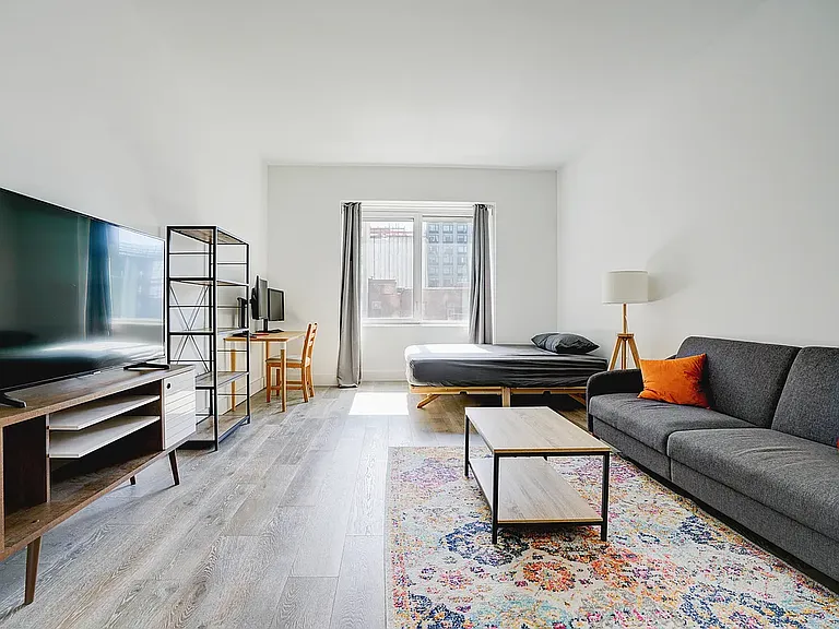 10 Nevins St #7I — Photo 6