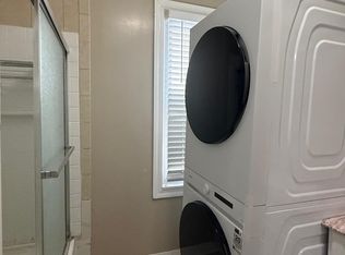 2415 Florian St #1, Hamtramck, MI 48212