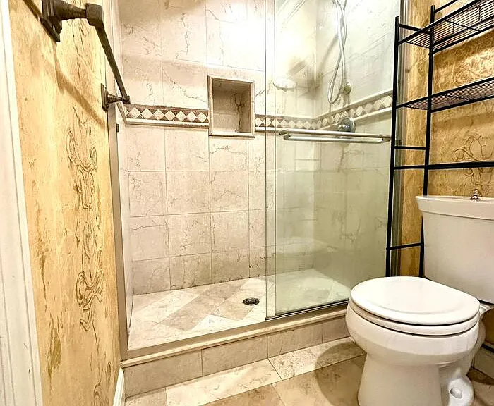 5826 Whiting Ct — Photo 19