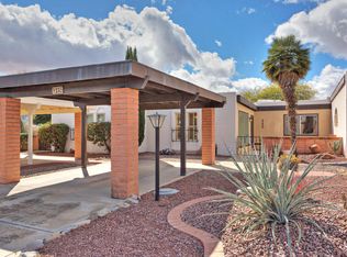 245 W Placita De Los Anillos, Green Valley, AZ 85614