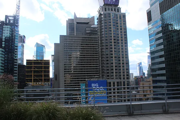 Rented by RE MAX Team | media 15