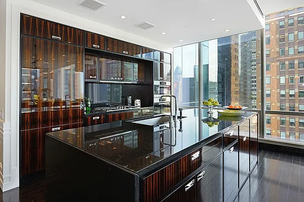 Rented by Corcoran | media 15