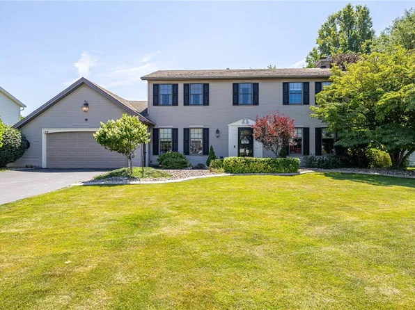 139 Scotch Pine Dr, Rochester, NY 14616