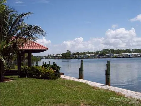 328 W Bay Dr, Venice, FL 34285