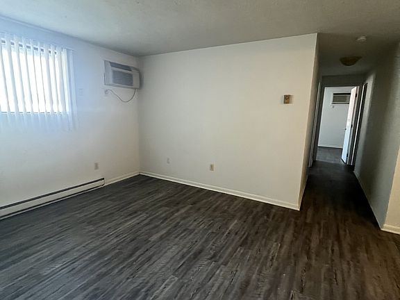 3rd image of 1879 Turner Blvd #1