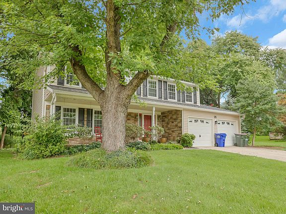 2nd image of 18 Windmill Ct