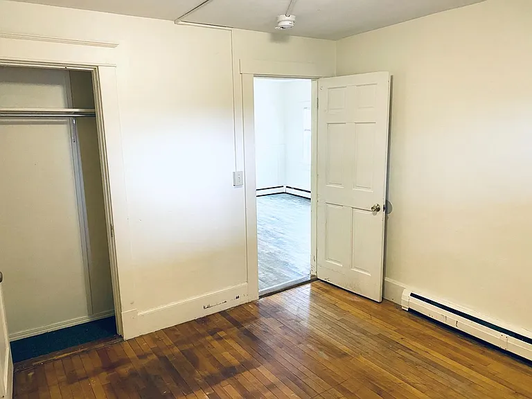 75 Washington St — Photo 22