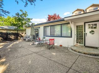 623 10th St, Davis, CA