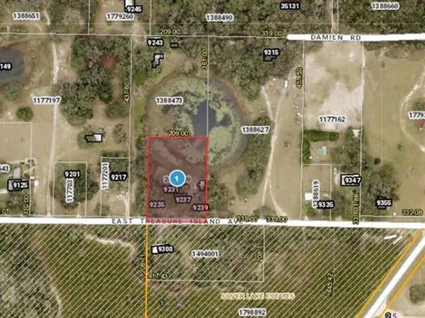 9239 E Treasure Island Ave, Leesburg, FL 34788