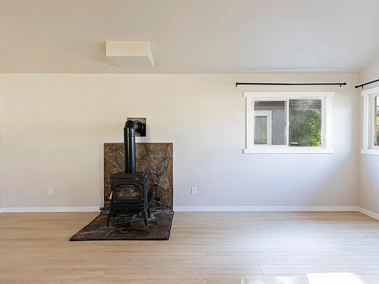 1814 Stoddard St #A — Photo 7